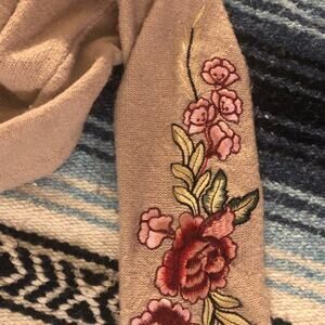 Vintage Cloud Chasers Sweater READ!!!